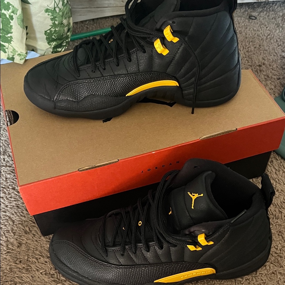 Jordan 12 Retro Black Taxi